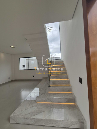 Imagem Casa com 4 Quartos à Venda, 400 m² em Villa Des Lacs - Nova Lima Imagem Casa com 4 Quartos à Venda, 400 m² em Villa Des Lacs - Nova Lima