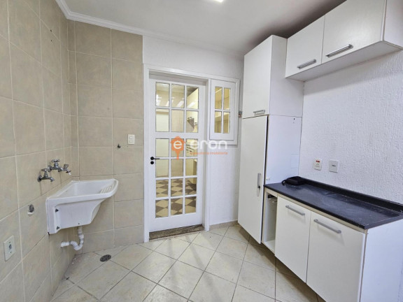 Imagem Casa com 3 Quartos à Venda, 100 m²