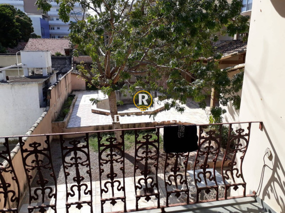 Imagem Casa com 5 Quartos à Venda, 320 m² em Centro - Cabo Frio Imagem Casa com 5 Quartos à Venda, 320 m² em Centro - Cabo Frio
