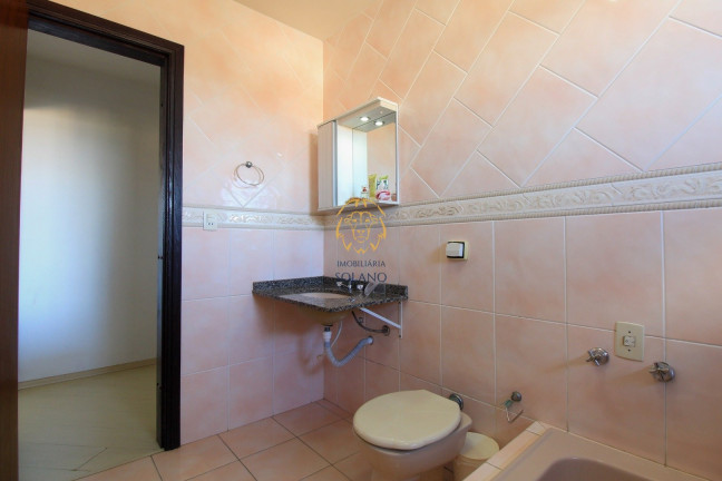 Imagem Sobrado com 3 Quartos à Venda, 280 m² em Guabirotuba - Curitiba Imagem Sobrado com 3 Quartos à Venda, 280 m² em Guabirotuba - Curitiba