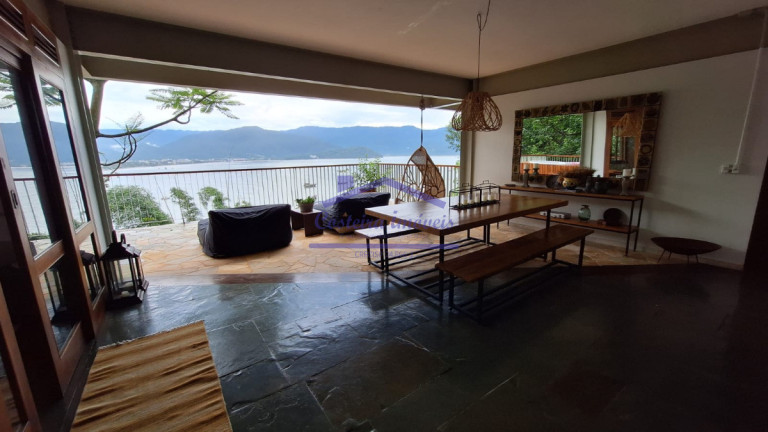 Imagem Casa com 4 Quartos à Venda, 380 m² em Itaguá - Ubatuba