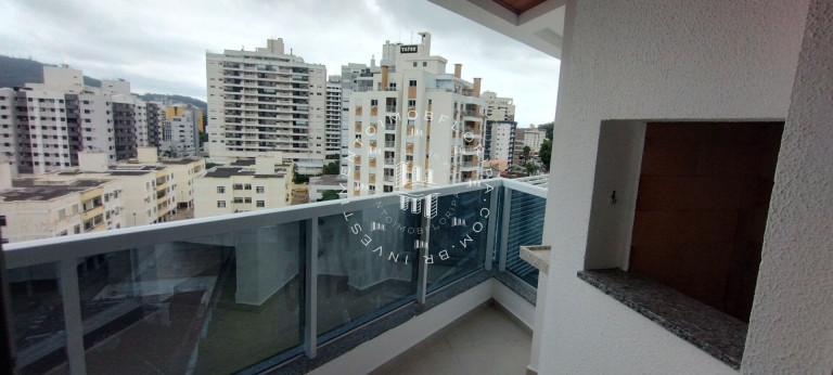 Apartamento com 3 Quartos à Venda, 93 m² em Itacorubi - Florianópolis