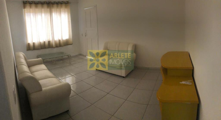 Imagem Casa com 4 Quartos à Venda, 121 m² em Centro - Porto Belo Imagem Casa com 4 Quartos à Venda, 121 m² em Centro - Porto Belo
