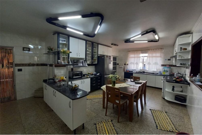 Imagem Casa com 3 Quartos à Venda, 473 m² em Jardim Las Vegas - Santo André Imagem Casa com 3 Quartos à Venda, 473 m² em Jardim Las Vegas - Santo André