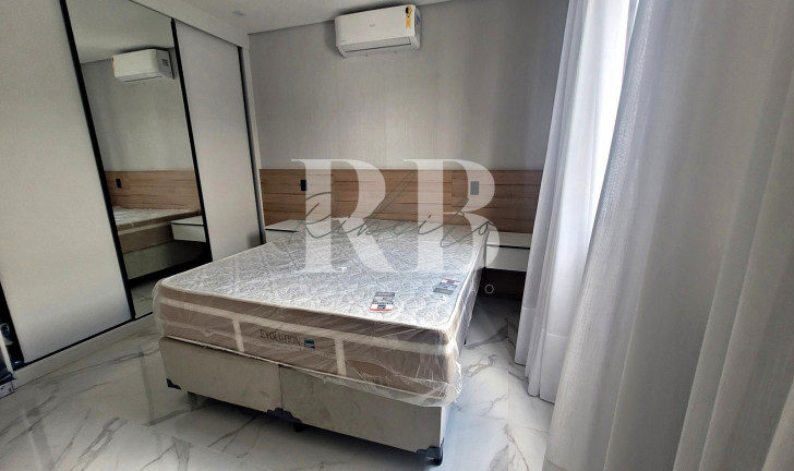Imagem Imóvel com 6 Quartos à Venda, em Riviera - Bertioga Imagem Imóvel com 6 Quartos à Venda, em Riviera - Bertioga