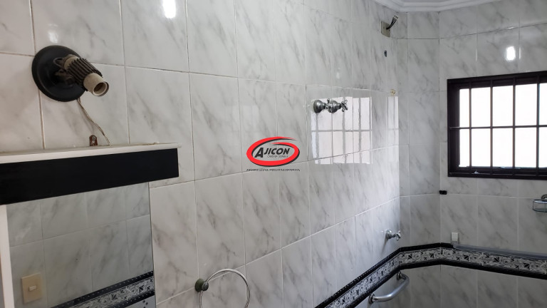 Imagem Casa com 4 Quartos à Venda, 155 m² em Centro - Ubatuba Imagem Casa com 4 Quartos à Venda, 155 m² em Centro - Ubatuba