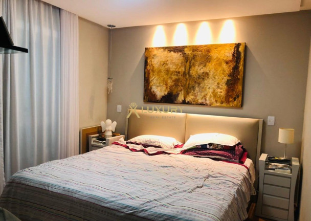 Imagem Imóvel com 4 Quartos à Venda, 130 m² em Funcionários - Belo Horizonte Imagem Imóvel com 4 Quartos à Venda, 130 m² em Funcionários - Belo Horizonte
