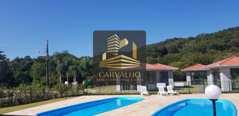 Imagem Casa com 3 Quartos à Venda, 300 m² em Praia De Fora - Palhoça Imagem Casa com 3 Quartos à Venda, 300 m² em Praia De Fora - Palhoça