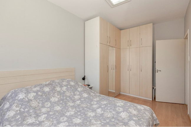 Imagem Imóvel com 3 Quartos à Venda, 89 m² em Rio Branco - Porto Alegre Imagem Imóvel com 3 Quartos à Venda, 89 m² em Rio Branco - Porto Alegre