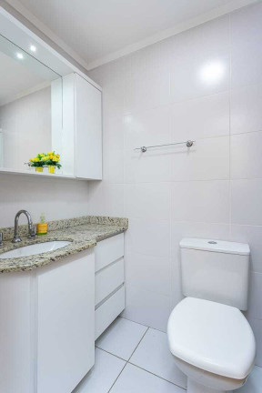 Imagem Imóvel com 3 Quartos à Venda, em Menino Deus - Porto Alegre Imagem Imóvel com 3 Quartos à Venda, em Menino Deus - Porto Alegre