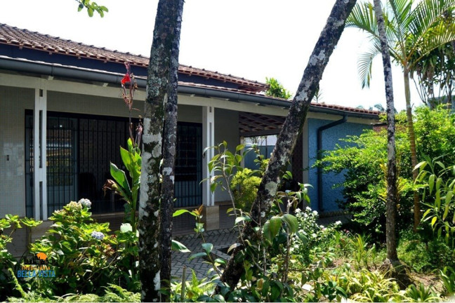 Imagem Casa com 3 Quartos à Venda, em Solemar - Praia Grande Imagem Casa com 3 Quartos à Venda, em Solemar - Praia Grande