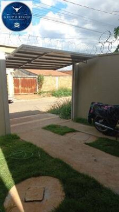 Imagem Casa com 3 Quartos à Venda, 127 m² em Goiânia Imagem Casa com 3 Quartos à Venda, 127 m² em Goiânia