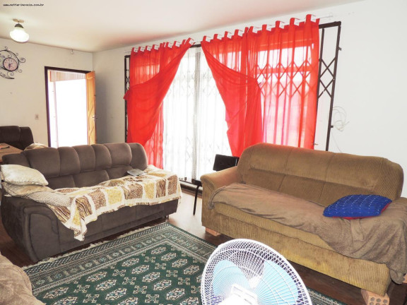 Imagem Casa com 4 Quartos à Venda, 209 m² em Fanny - Curitiba