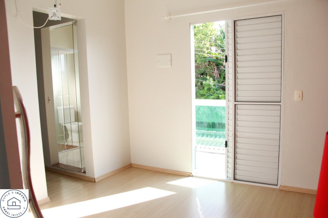 Imagem Casa com 3 Quartos à Venda, 210 m² em Serpa - Caieiras Imagem Casa com 3 Quartos à Venda, 210 m² em Serpa - Caieiras