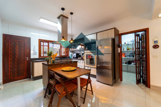 Imagem Casa à Venda, em Jundiaí Imagem Casa à Venda, em Jundiaí