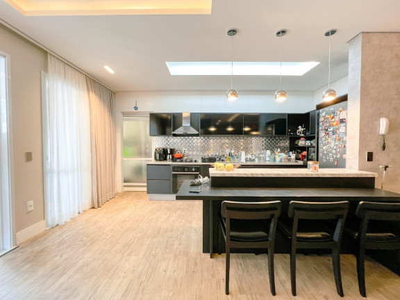 Imagem Apartamento com 3 Quartos à Venda, 133 m² em Kobrasol - São José