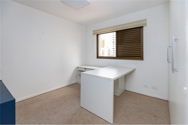 Imagem Apartamento com 4 Quartos à Venda, 150 m² em Moema - São Paulo