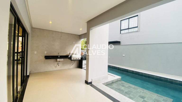 Imagem Casa de Condomínio com 4 Quartos à Venda, 313 m² em Papagaio - Feira De Santana Imagem Casa de Condomínio com 4 Quartos à Venda, 313 m² em Papagaio - Feira De Santana