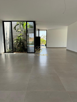 Imagem Casa com 4 Quartos à Venda, 480 m² em Loteamento Portal Do Sol I - Goiânia