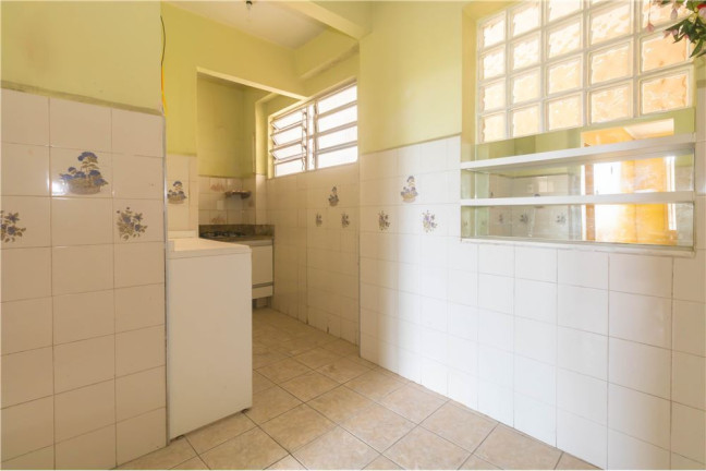 Imagem Apartamento com 3 Quartos à Venda, 76 m² em Moinhos De Vento - Porto Alegre Imagem Apartamento com 3 Quartos à Venda, 76 m² em Moinhos De Vento - Porto Alegre