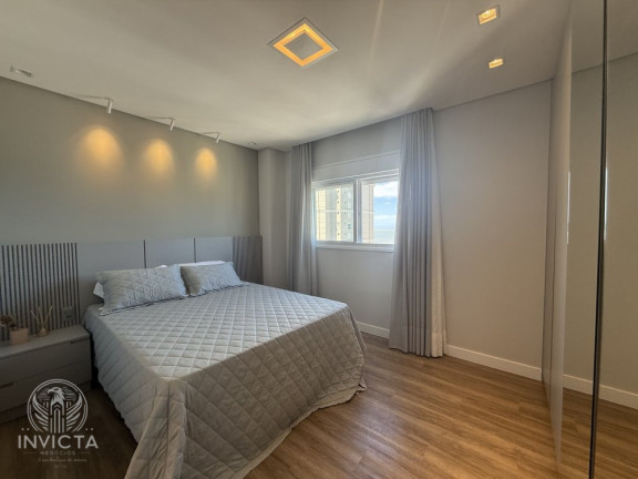Imagem Apartamento com 3 Quartos à Venda, 118 m² em Centro - Balneário Camboriú Imagem Apartamento com 3 Quartos à Venda, 118 m² em Centro - Balneário Camboriú