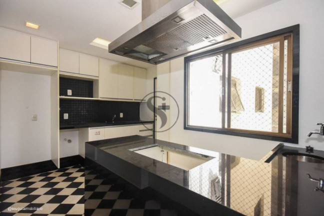 Imagem Apartamento com 3 Quartos à Venda, 139 m² em Itaim Bibi - São Paulo