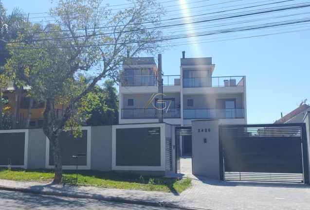 Imagem Casa com 3 Quartos à Venda, 160 m² em Pilarzinho - Curitiba Imagem Casa com 3 Quartos à Venda, 160 m² em Pilarzinho - Curitiba