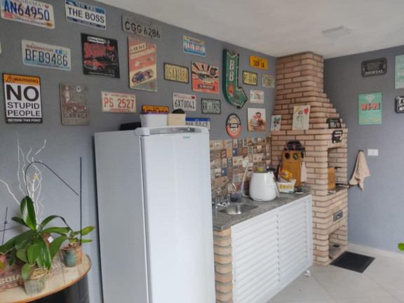 Imagem Casa com 3 Quartos à Venda, 390 m² em Vila Curuça - Santo André
