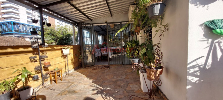 Imagem Apartamento com 2 Quartos à Venda, 125 m² em Centro - Santa Maria Imagem Apartamento com 2 Quartos à Venda, 125 m² em Centro - Santa Maria