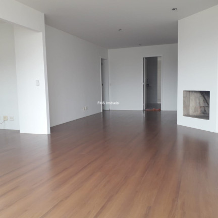 Imagem Imóvel com 3 Quartos à Venda, 128 m² em Paraíso Do Morumbi - São Paulo Imagem Imóvel com 3 Quartos à Venda, 128 m² em Paraíso Do Morumbi - São Paulo
