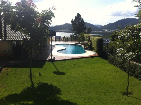 Imagem Casa com 6 Quartos à Venda, 493 m² em João Paulo - Florianópolis Imagem Casa com 6 Quartos à Venda, 493 m² em João Paulo - Florianópolis