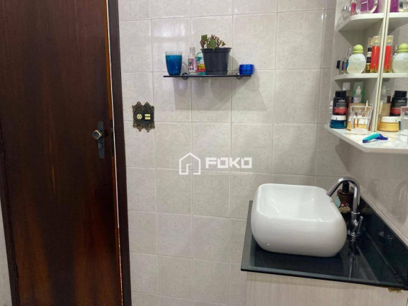 Imagem Sobrado com 3 Quartos para Alugar, 306 m² em Parque Renato Maia - Guarulhos