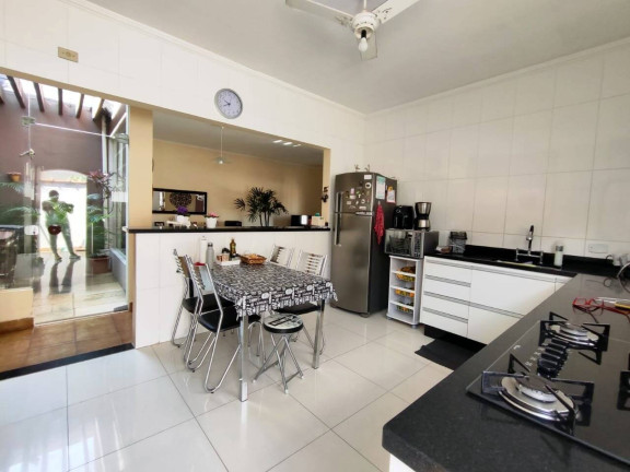Imagem Casa com 3 Quartos à Venda, 171 m² em Parque Balneário Oasis - Peruíbe Imagem Casa com 3 Quartos à Venda, 171 m² em Parque Balneário Oasis - Peruíbe