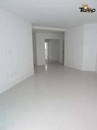 Imagem Apartamento com 3 Quartos à Venda, 140 m² em Centro - Balneário Camboriú Imagem Apartamento com 3 Quartos à Venda, 140 m² em Centro - Balneário Camboriú