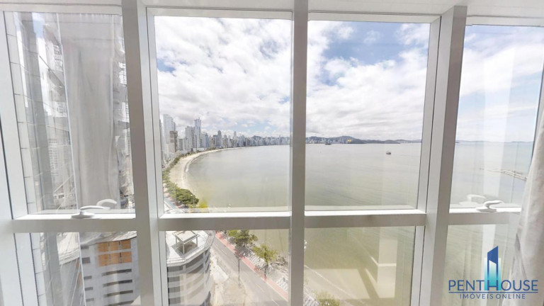 Imagem Apartamento com 4 Quartos à Venda, 238 m² em Centro - Balneário Camboriú Imagem Apartamento com 4 Quartos à Venda, 238 m² em Centro - Balneário Camboriú