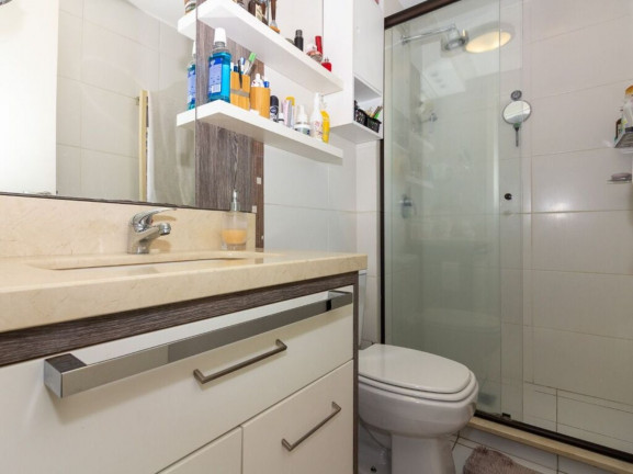 Imagem Imóvel com 2 Quartos à Venda, 85 m² em Auxiliadora - Porto Alegre Imagem Imóvel com 2 Quartos à Venda, 85 m² em Auxiliadora - Porto Alegre