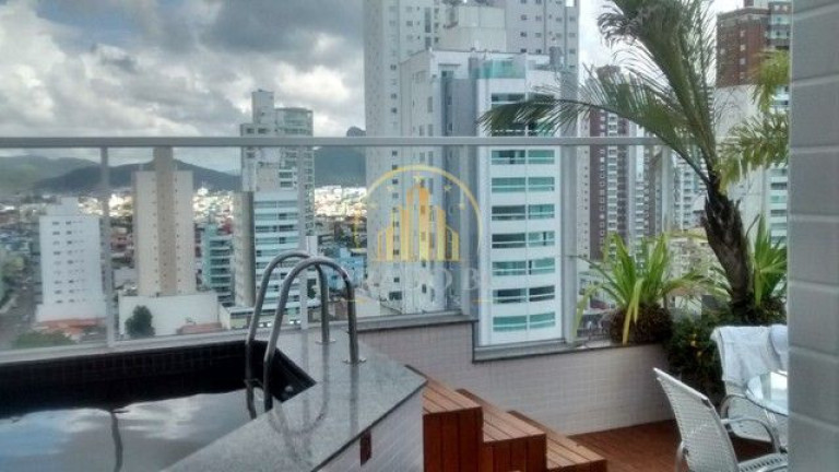 Imagem Cobertura com 4 Quartos à Venda, 290 m² em Centro - Balneário Camboriú Imagem Cobertura com 4 Quartos à Venda, 290 m² em Centro - Balneário Camboriú
