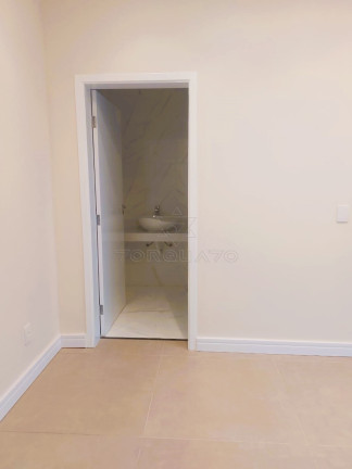 Imagem Sobrado com 4 Quartos à Venda, 304 m² em Residencial Lago Azul - Engenheiro Coelho Imagem Sobrado com 4 Quartos à Venda, 304 m² em Residencial Lago Azul - Engenheiro Coelho