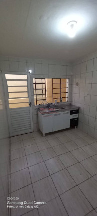 Imagem Casa com 4 Quartos à Venda, 160 m² em Jardim Santa Terezinha (zona Leste) - São Paulo Imagem Casa com 4 Quartos à Venda, 160 m² em Jardim Santa Terezinha (zona Leste) - São Paulo