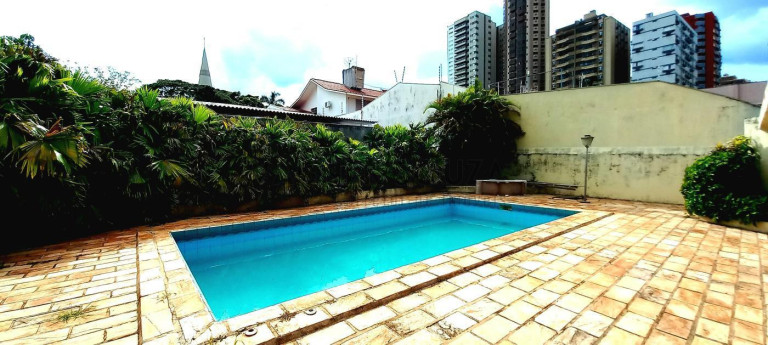 Imagem Casa com 3 Quartos à Venda, 330 m² em Zona 02 - Maringá Imagem Casa com 3 Quartos à Venda, 330 m² em Zona 02 - Maringá