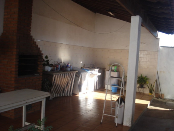 Imagem Casa com 3 Quartos à Venda, 200 m² em Vila Antartica - Bauru Imagem Casa com 3 Quartos à Venda, 200 m² em Vila Antartica - Bauru