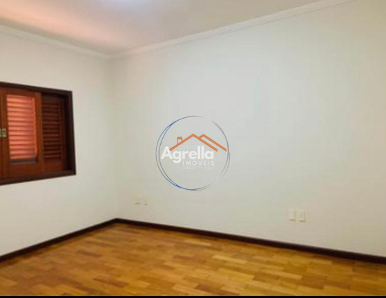 Imagem Casa com 3 Quartos à Venda, 229 m² em Parque Esperança - Mogi Mirim Imagem Casa com 3 Quartos à Venda, 229 m² em Parque Esperança - Mogi Mirim
