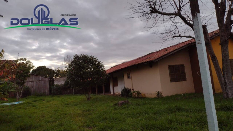 Imagem Casa com 3 Quartos à Venda, 900 m² em Viamão Imagem Casa com 3 Quartos à Venda, 900 m² em Viamão
