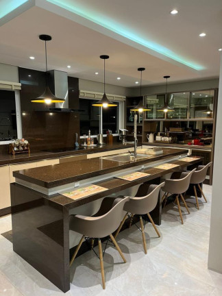 Imagem Casa com 3 Quartos à Venda, 240 m² em Santa Felicidade - Curitiba Imagem Casa com 3 Quartos à Venda, 240 m² em Santa Felicidade - Curitiba