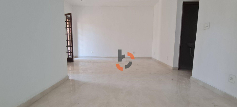 Imagem Casa com 3 Quartos à Venda, 115 m² em Califórnia - Nova Iguaçu