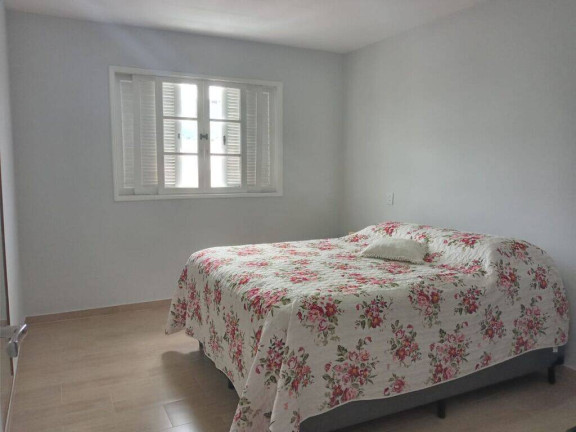 Imagem Casa com 4 Quartos à Venda, 185 m² em Chácara Seis De Outubro - São Paulo Imagem Casa com 4 Quartos à Venda, 185 m² em Chácara Seis De Outubro - São Paulo