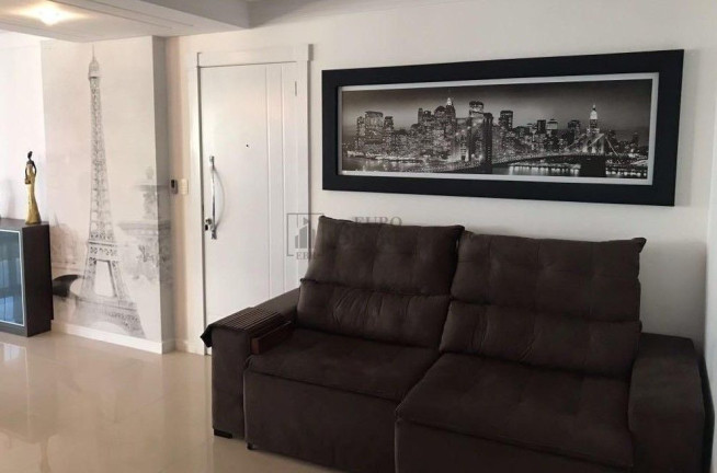 Imagem Apartamento com 3 Quartos à Venda, 129 m² em Centro - Balneário Camboriú Imagem Apartamento com 3 Quartos à Venda, 129 m² em Centro - Balneário Camboriú