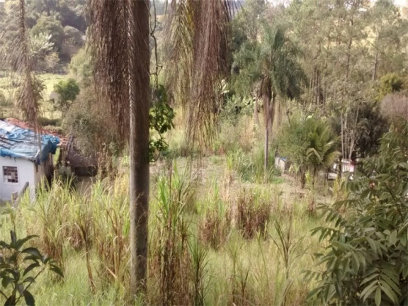 Terreno à Venda, 2.500 m² em Veraneio Iraja - Jacareí