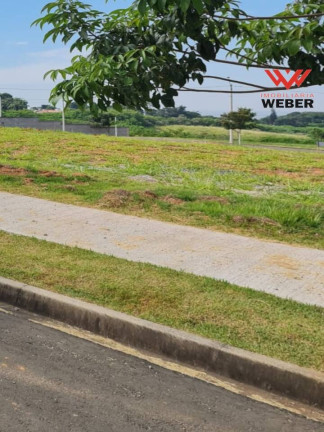 Terreno à Venda, 250 m² em Jardim São Lucas - Salto De Pirapora