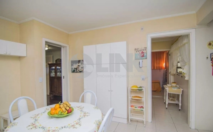 Imagem Casa com 3 Quartos à Venda, 350 m² em Boa Vista - Porto Alegre Imagem Casa com 3 Quartos à Venda, 350 m² em Boa Vista - Porto Alegre